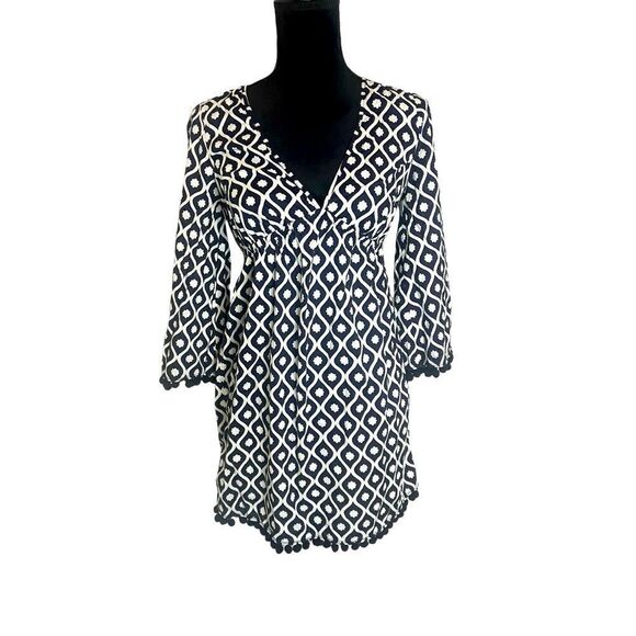 BODEN ESMERALDA POM POM GEOMETRIC NAVY AND WHITE KAFTAN/SWIM COVERUP  SIZE 2 - Picture 1 of 8